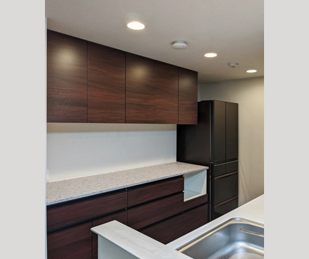 幅185cmの造り付けカップボードマンション｜オーダー食器棚