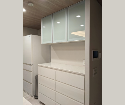 ハイカウンターカップボード