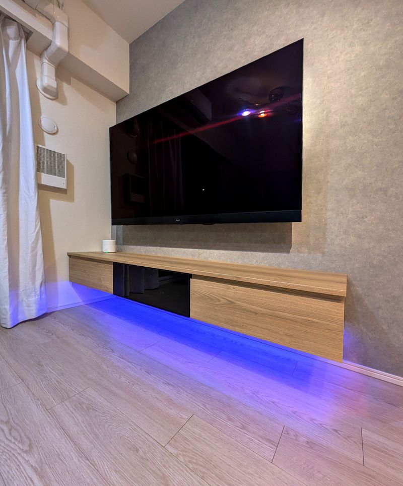 LED照明付テレビボード マンションリビングに設置