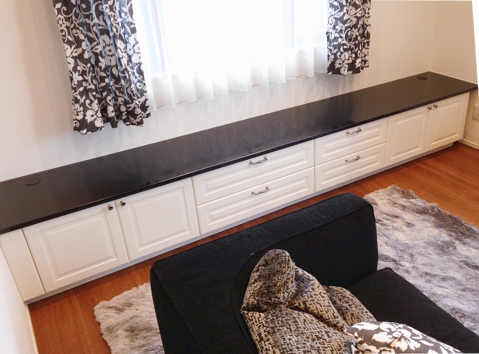 IKEAテレビボード320cm