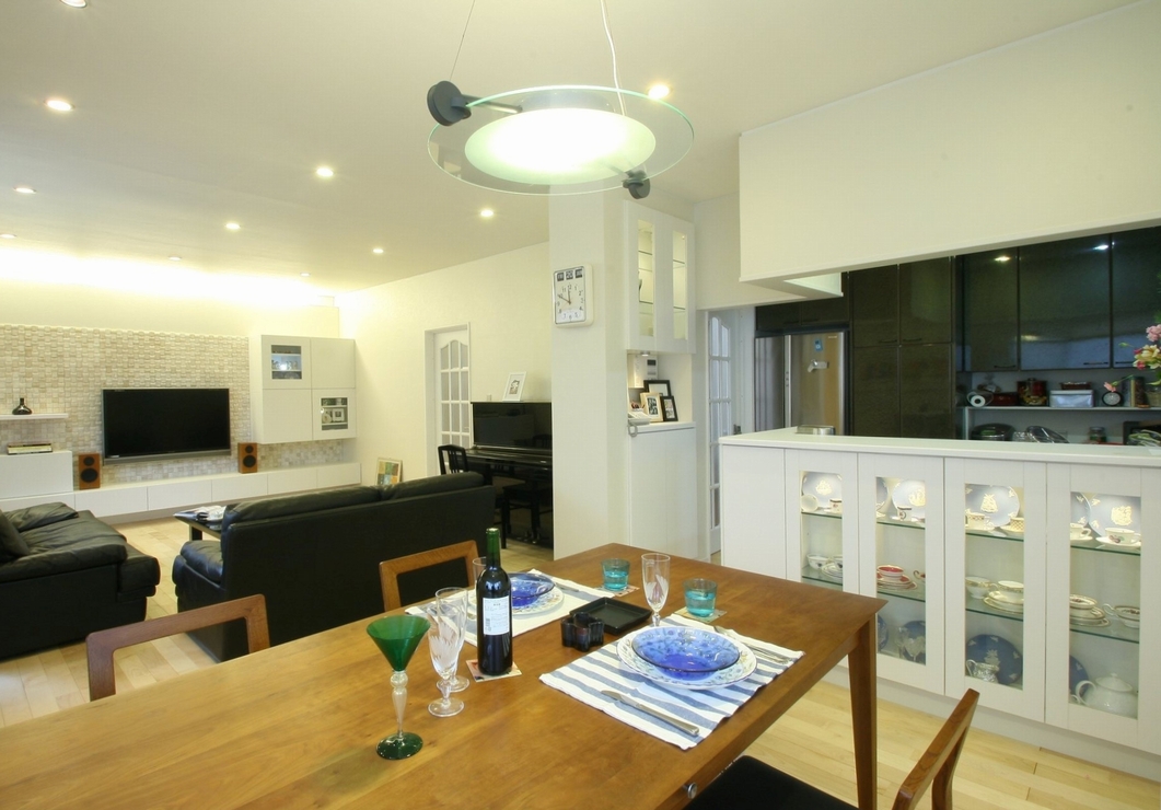 カウンター下収納造作