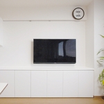 壁掛けテレビ 壁掛け本棚